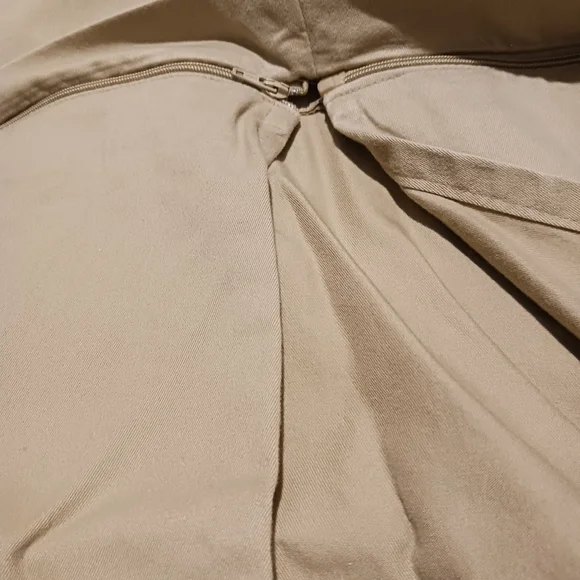 Express - Picture 4 of 4